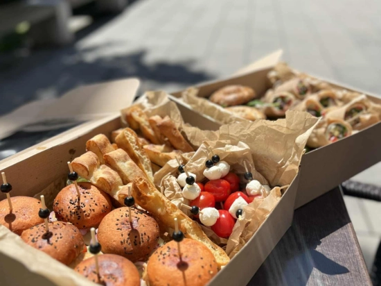 Party Box M