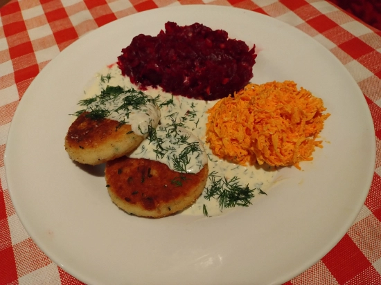 Kotlety ziemniaczane w sosie koperkowym VEGE