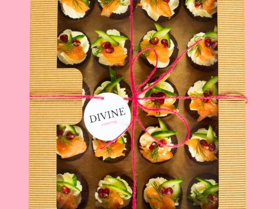 BOX Tartinek Łosoś ( 20 szt )