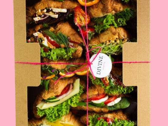 BOX Croissant Mieszany ( 15 szt )