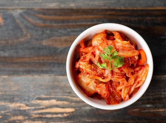 Kimchi (pikantna kiszona kapusta)