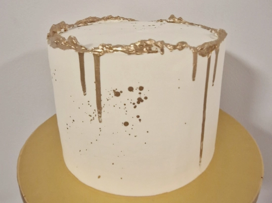 Tort cytrynowy
