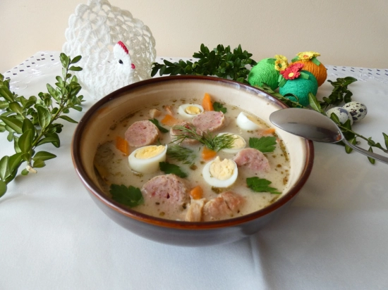 Barszcz biały z jajkiem i kiełbasą 1L