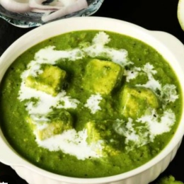 Palak paneer