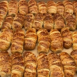 Peynirli katmer poğaca 12 szt