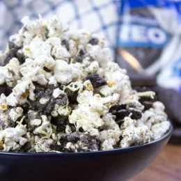 Popcorn z Oreo