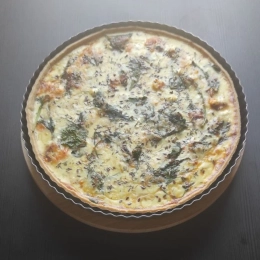 Tarta z krewetkami, pieczarkami i szpinakiem