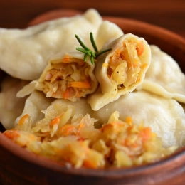 Pierogi z kapustą i borowikami VEGA - 10 szt