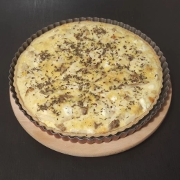 Tarta z kurczakiem i marynowanym selerem