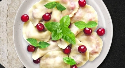 Pierogi z wiśniami (bez cukru)