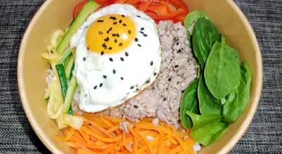 Bibimbap z wierpzowiną