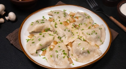 Pierogi z ziemniakami i borowikami - 10 szt
