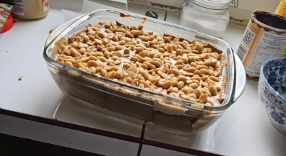 Ciasto typu Snickers