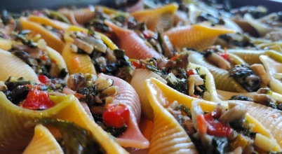 Conchiglie 5 colors (muszla pięciosmakowa) z kurczkaiem