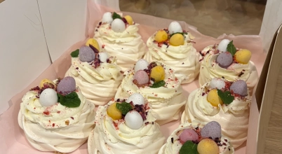 Słodki boxy z bezami Wielkanocnymi